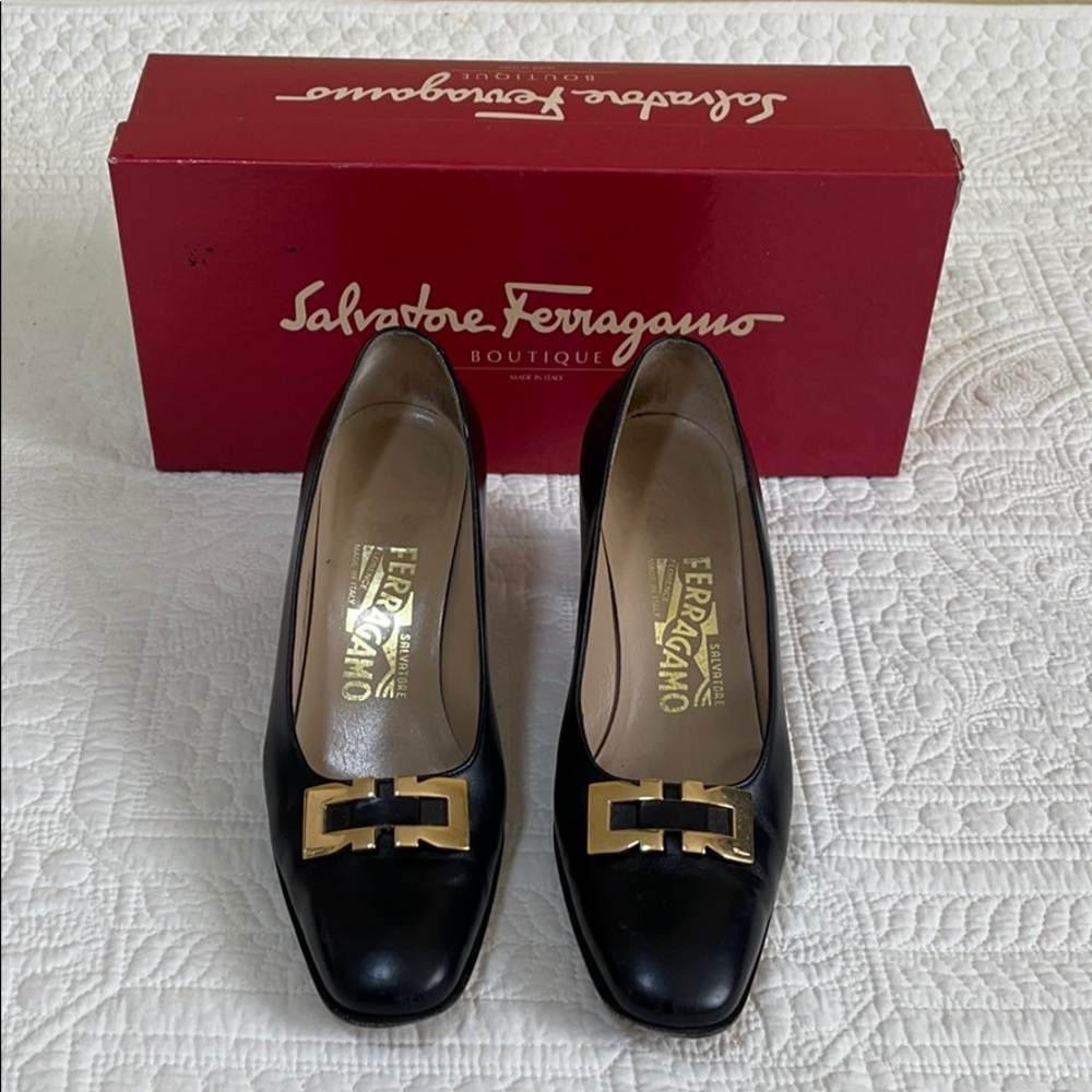 Salvatore Ferragamo Black Sigaro Calf Heel 6 D